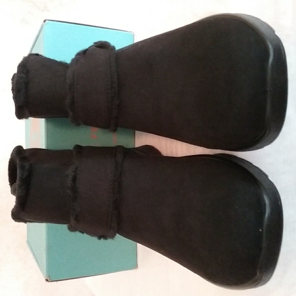 NIB BZEES Booties 7.5 W Black/Bows - Picture 4 of 8